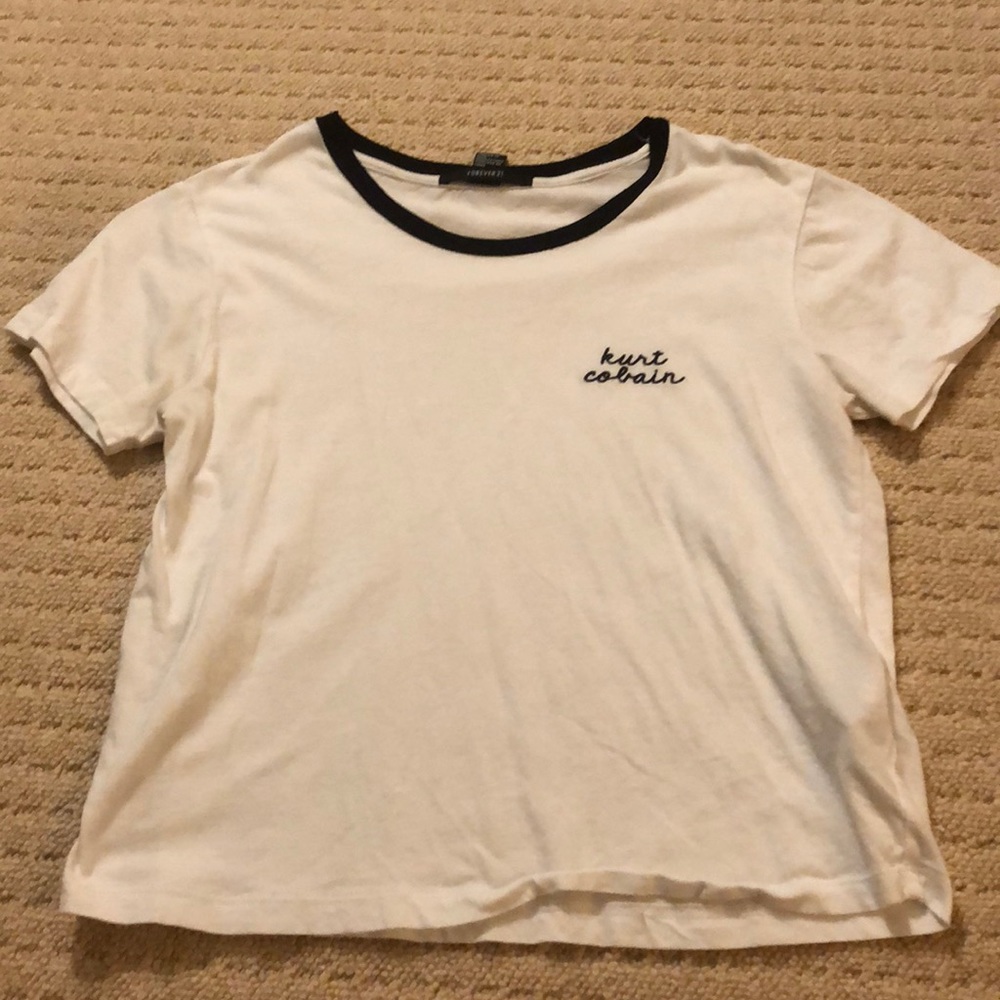 White tee shirt